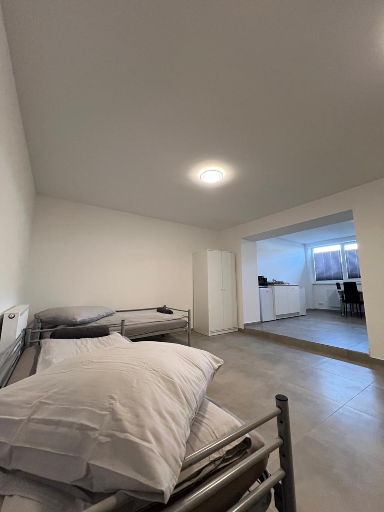 Mieterlux Frankfurt Heusenstamm Hotel Bagian luar foto