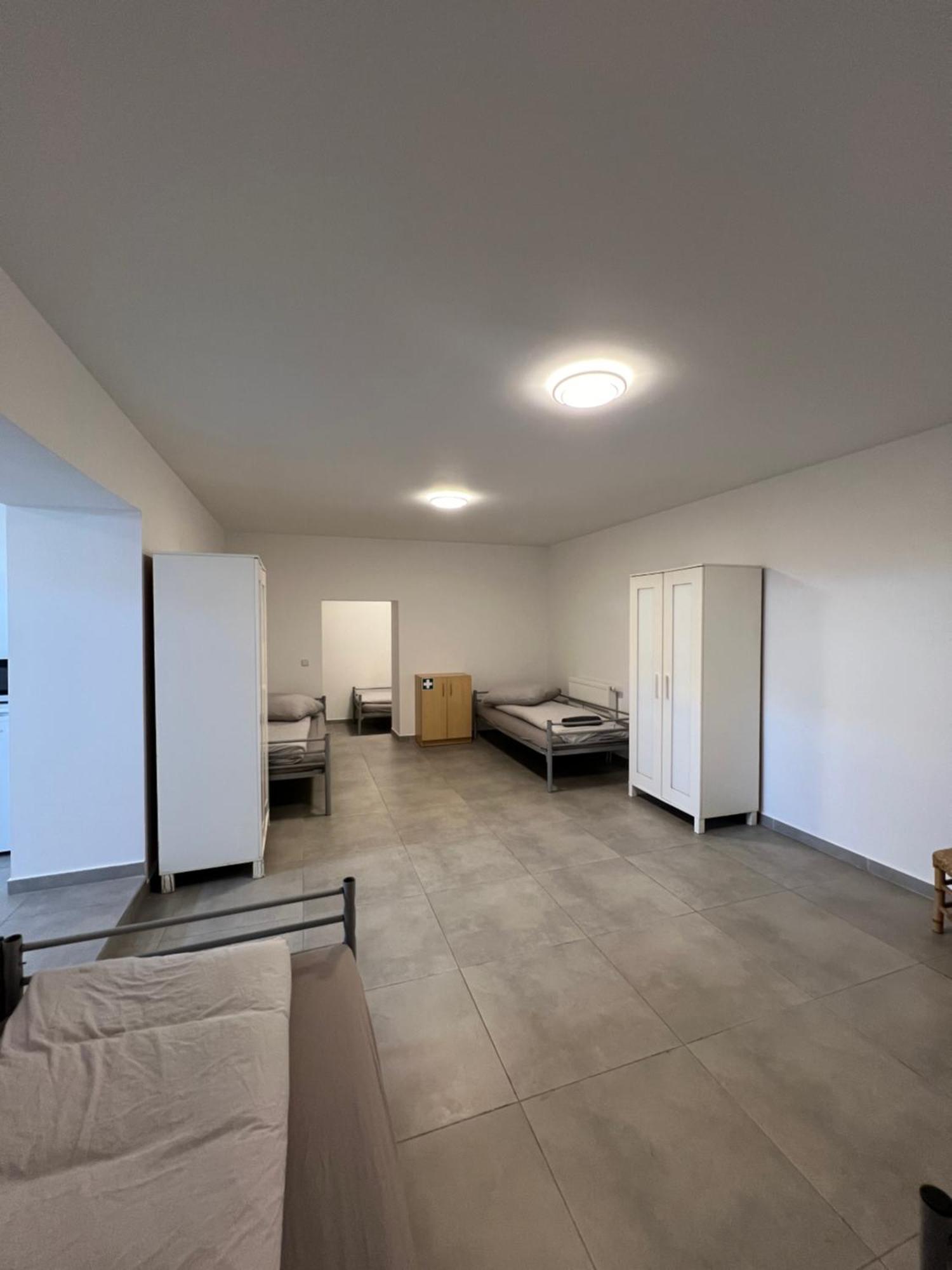 Mieterlux Frankfurt Heusenstamm Hotel Bagian luar foto