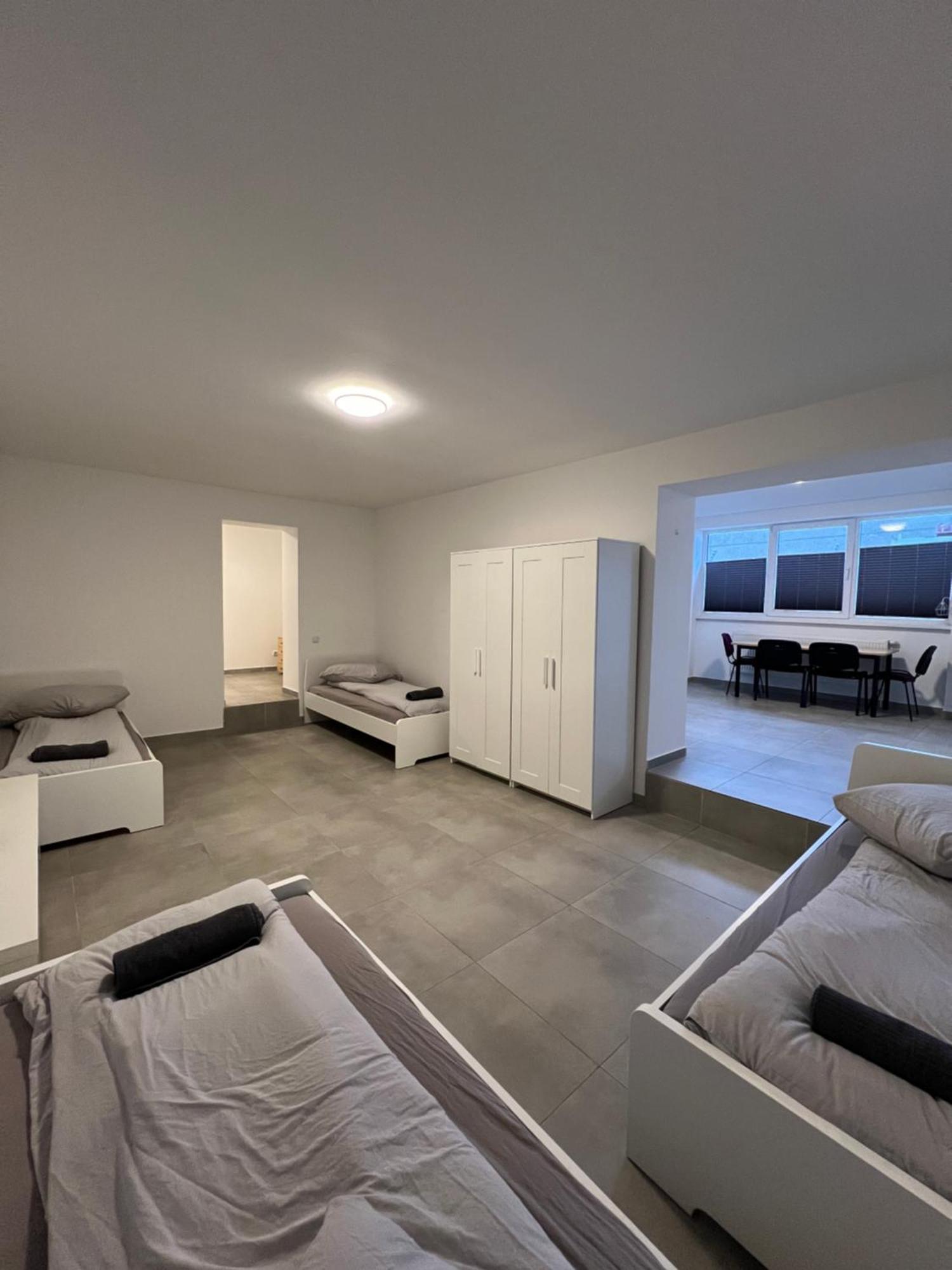Mieterlux Frankfurt Heusenstamm Hotel Bagian luar foto