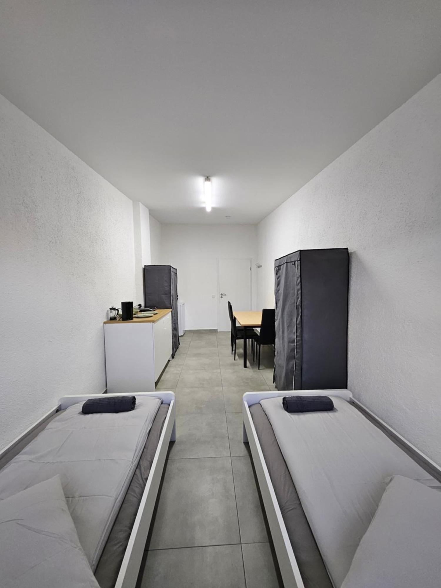 Mieterlux Frankfurt Heusenstamm Hotel Bagian luar foto